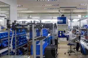 生物医药产值下滑拖累制造业：2月仅微降0.1%